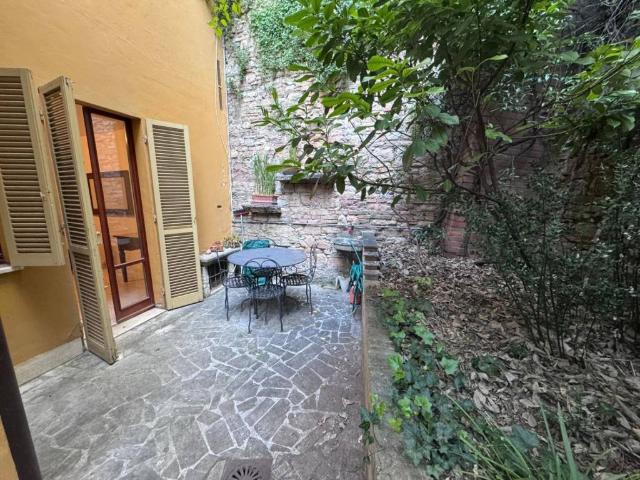 Appartamento in affitto a Sant'Erminio, Cenerente