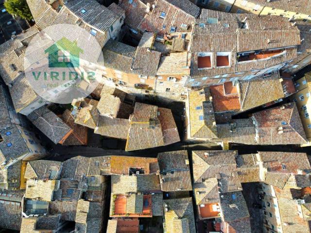 Appartamento in affitto a Sant'Erminio, Cenerente