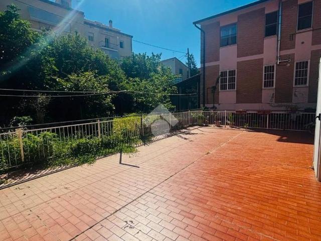 Appartamento in affitto a Santa Lucia, Cenerente
