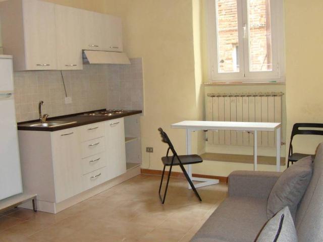Appartamento in affitto a Sant'Erminio, Cenerente