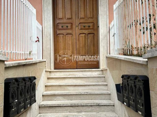 Appartamento in affitto a Sant'Erminio, Cenerente