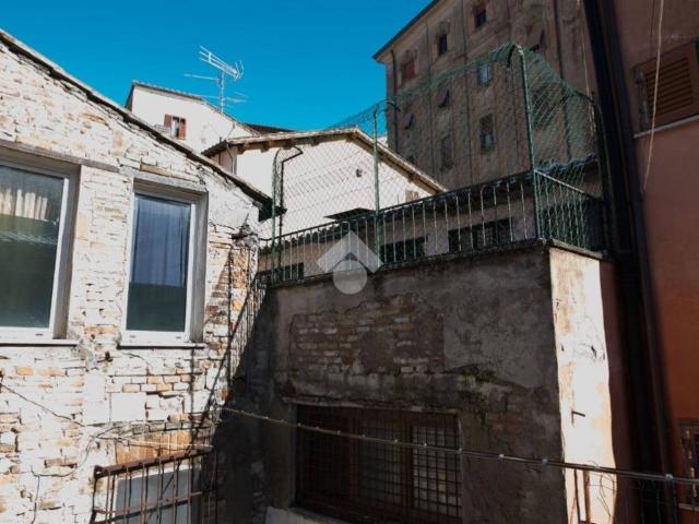 Appartamento in affitto a Sant'Erminio, Cenerente
