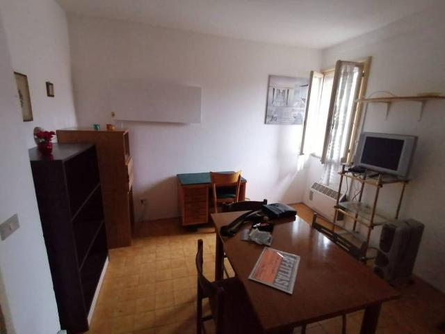 Appartamento in affitto a Sant'Erminio, Cenerente