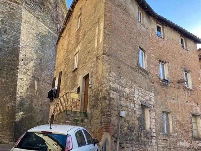 Appartamento in affitto a Sant'Erminio, Cenerente
