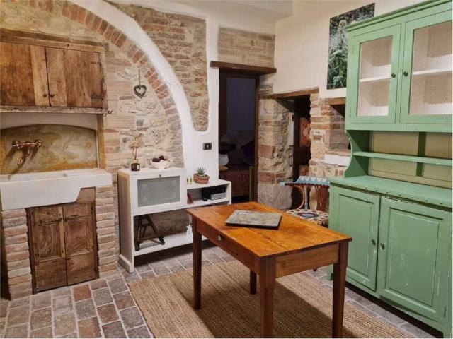 Appartamento in affitto a Cenerente, Umbria