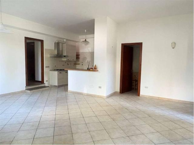 Appartamento in affitto a Pila, Cenerente