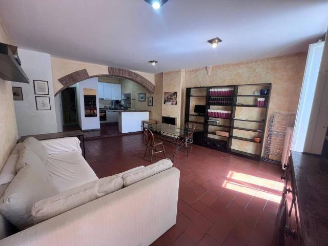 Appartamento in affitto a Sant'Erminio, Cenerente