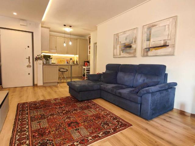 Appartamento in affitto a Sant'Erminio, Cenerente