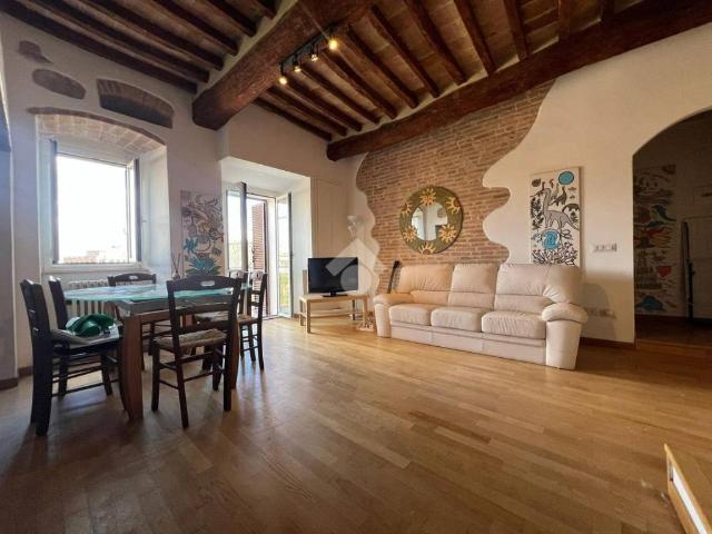 Appartamento in affitto a Sant'Erminio, Cenerente