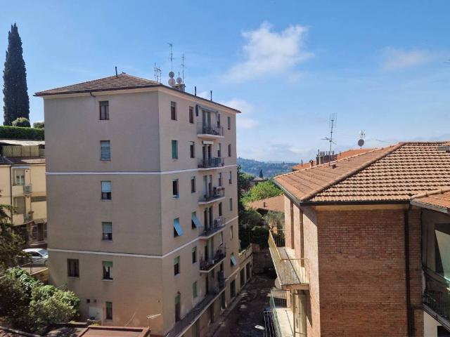 Appartamento in affitto a Santa Lucia, Cenerente