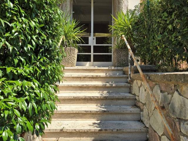 Appartamento in affitto a Sant'Erminio, Cenerente
