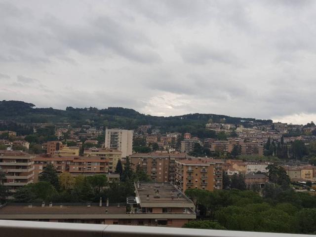 Appartamento in affitto a Ponte San Giovanni, Cenerente