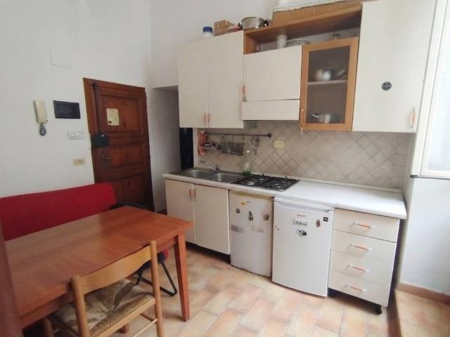 Appartamento in affitto a Sant'Erminio, Cenerente