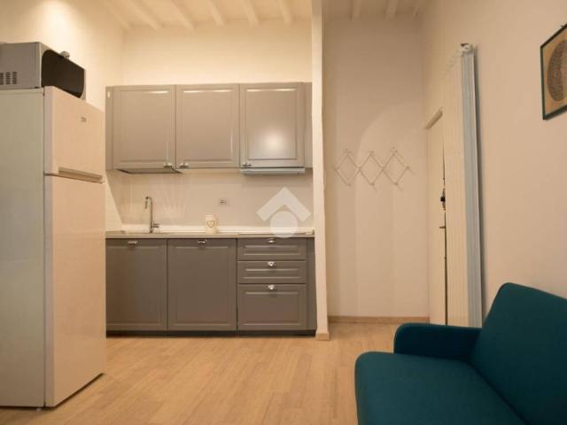Appartamento in affitto a Sant'Erminio, Cenerente