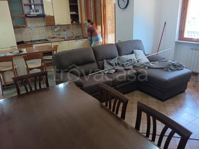 Appartamento in affitto a San Sisto, Cenerente