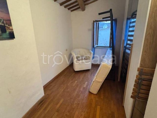 Appartamento in affitto a Sant'Erminio, Cenerente