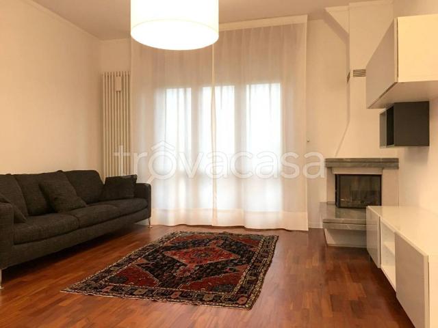 Appartamento in affitto a Centro Storico, Marche
