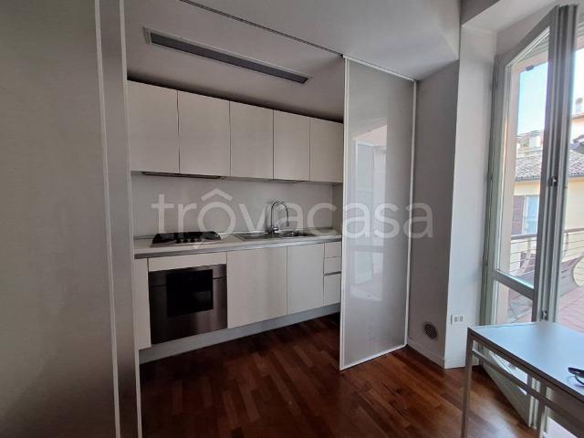Appartamento in affitto a Centro Storico, Marche