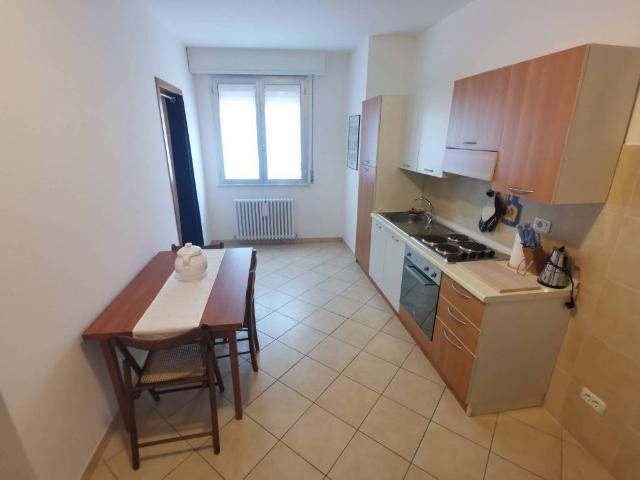 Appartamento in affitto a Centro Storico, Marche