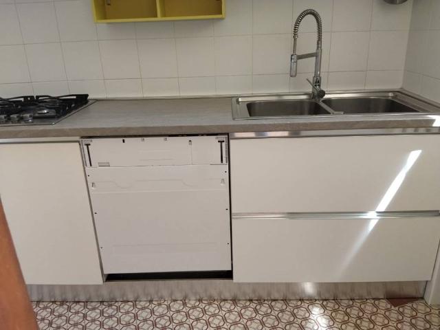 Appartamento in affitto a Centro Storico, Marche