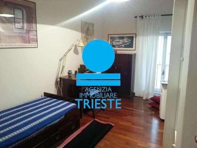 Appartamento in affitto a Centro storico, Pesaro