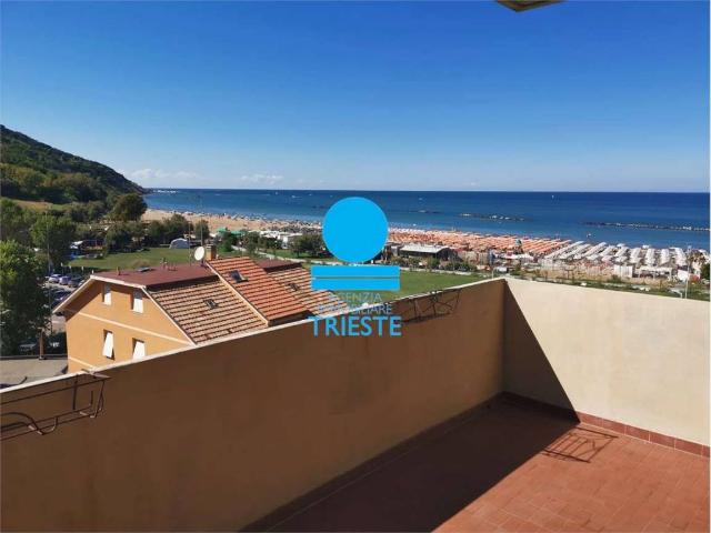 Appartamento in affitto a Baia Flaminia, Marche