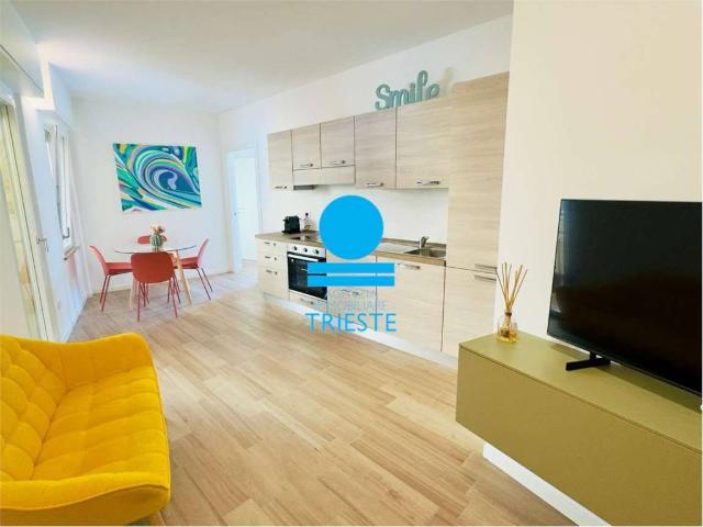 Appartamento in affitto a Centro Storico, Marche