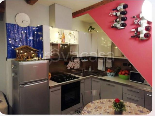 Appartamento in affitto a Centro Storico, Marche