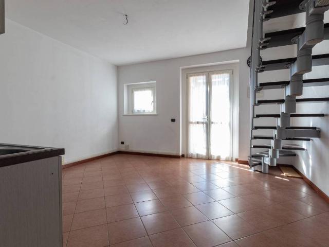 Appartamento in affitto a Pescantina, Verona
