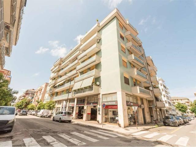 Appartamento in affitto a Pescara Colli, Pescara