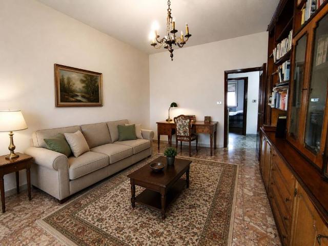 Appartamento in affitto a Pescara, Abruzzo