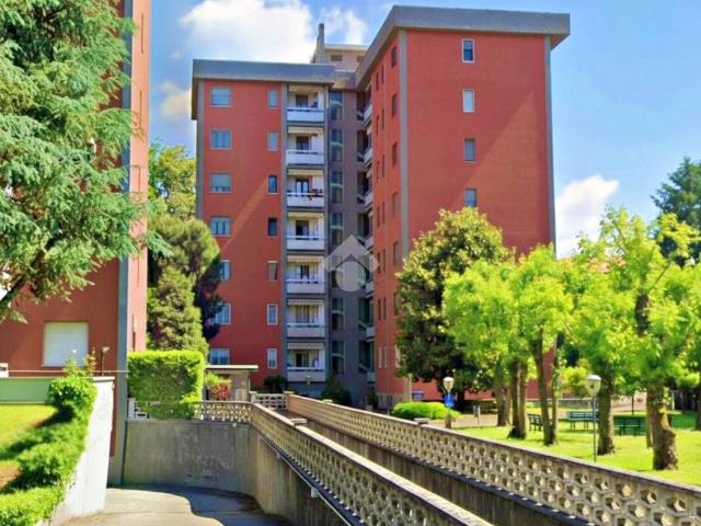 Appartamento in affitto a Peschiera Borromeo, Lombardia