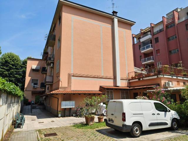 Appartamento in affitto a Peschiera Borromeo, Lombardia