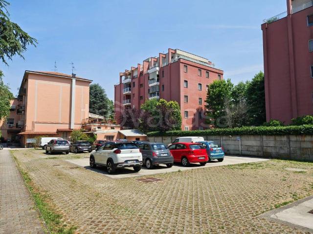 Appartamento in affitto a Peschiera Borromeo, Lombardia