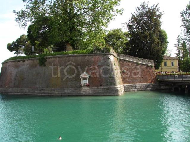 Appartamento in affitto a Peschiera Del Garda, Veneto