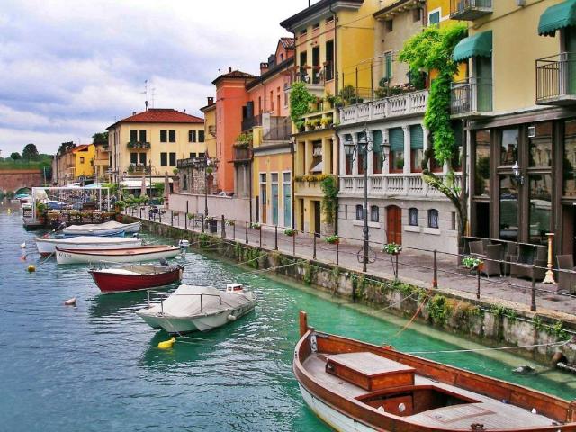 Appartamento in affitto a Peschiera Del Garda, Veneto