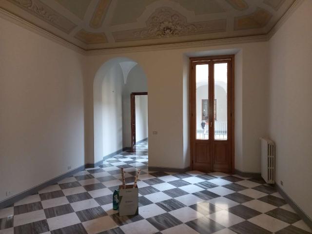 Appartamento in affitto a Melegnano, Lombardia