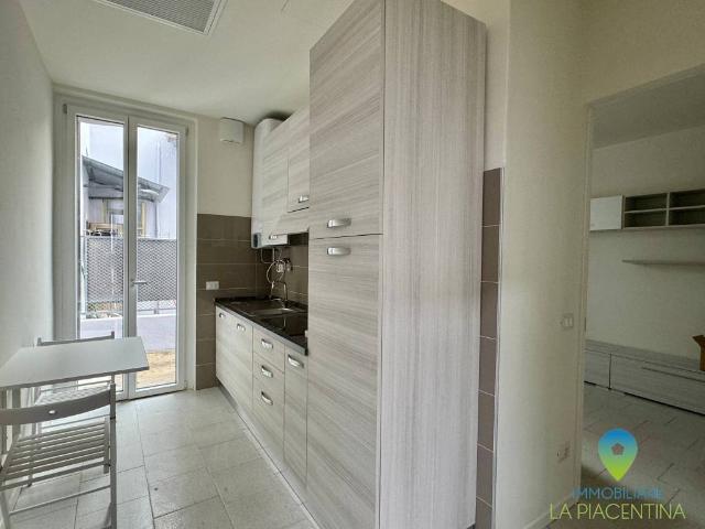 Appartamento in affitto a Infrangibile, Piacenza