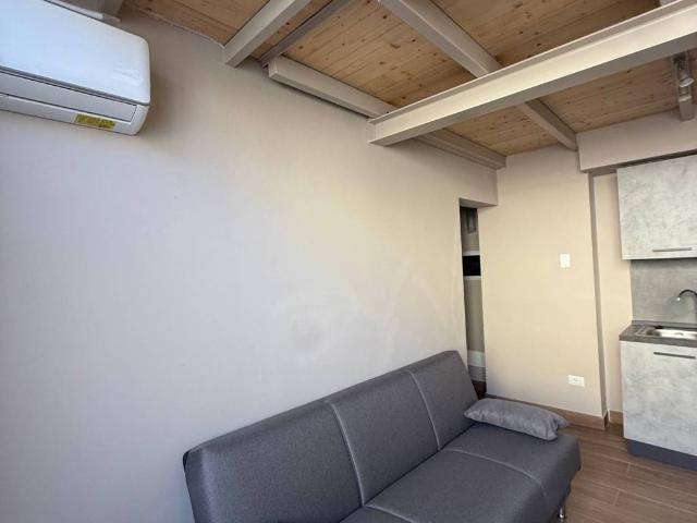 Appartamento in affitto a Barriera Milano, Piacenza