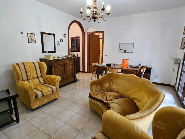 Appartamento in affitto a Piacenza, Reggio Emilia