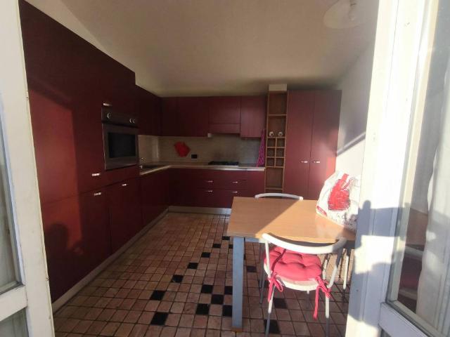 Appartamento in affitto a Infrangibile, Piacenza