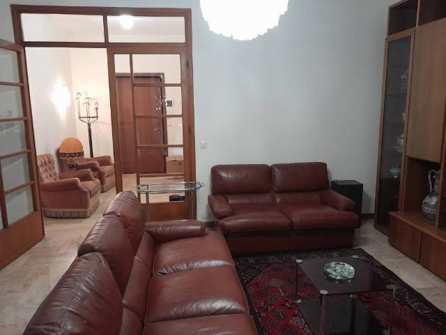 Appartamento in affitto a Infrangibile, Piacenza