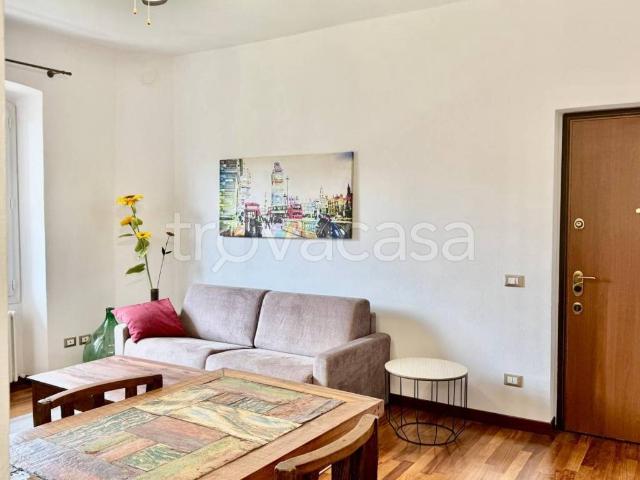 Appartamento in affitto a Infrangibile, Piacenza