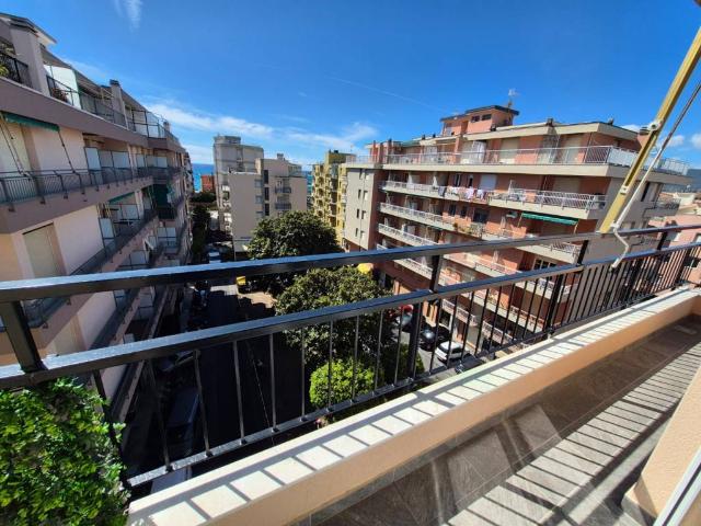 Appartamento in affitto a Pietra Ligure, Liguria
