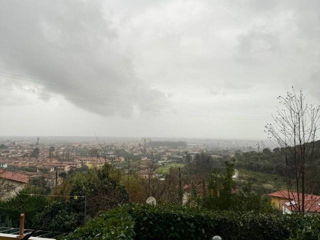 Appartamento in affitto a Tonfano, Toscana
