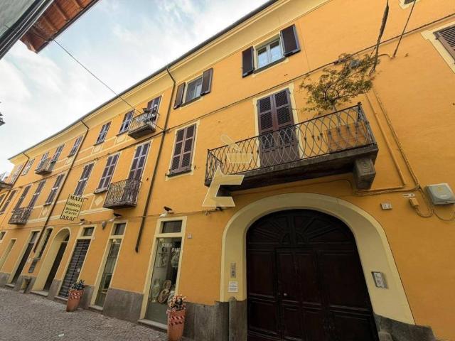 Appartamento in affitto a Pinerolo, Torino