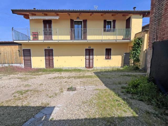 Appartamento in affitto a Riva, Piemonte