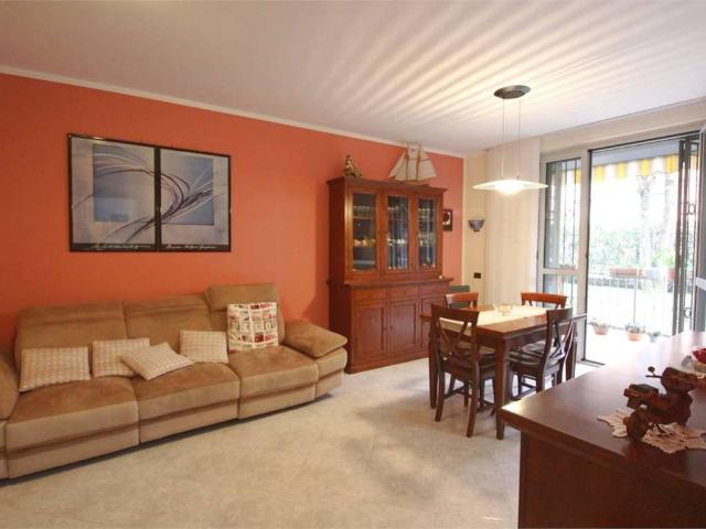 Appartamento in affitto a Molino Ortolina, Pioltello