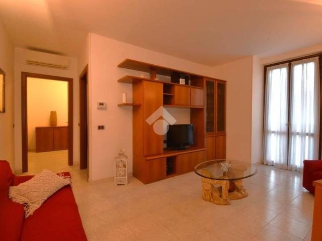 Appartamento in affitto a Molino Ortolina, Pioltello