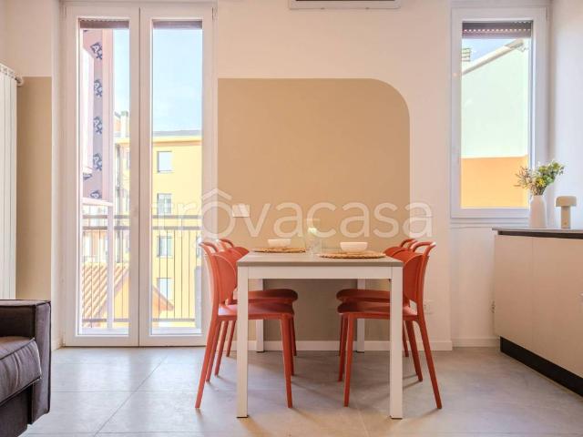 Appartamento in affitto a Seggiano, Pioltello